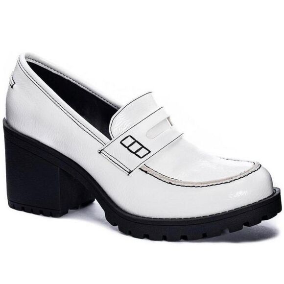 Dirty Laundry Shoes - Dirty-laundry Women's White and Black Oxfords